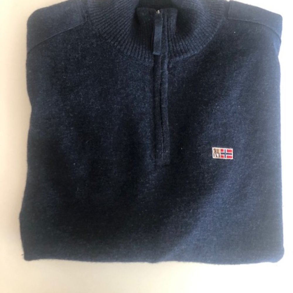 Napapirji Sweater with Half Zip